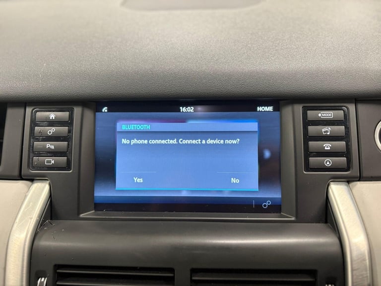 2017 Land Rover Discovery Sport 2.0 TD4 SE Tech 4WD Euro 6 (s/s) 5dr ESTATE Diesel Manual