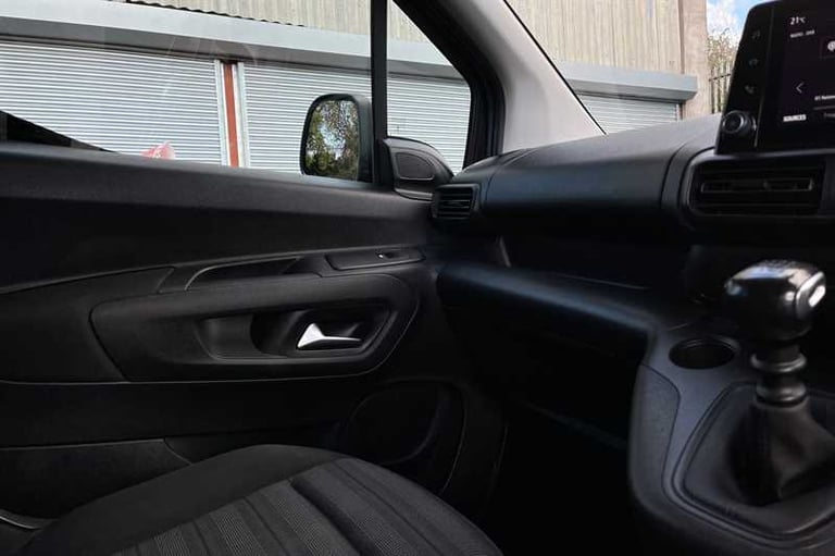 2021 Vauxhall Combo Life 1.2 Turbo GPF Energy MPV 5dr Petrol Manual Euro 6 (s/s) (110 ps) MPV Pet...
