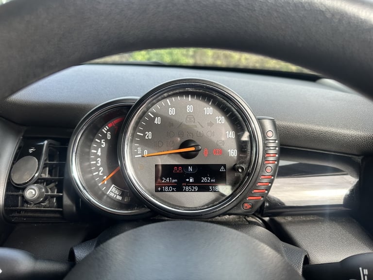 MINI HATCH 1.5 Cooper 3-Door Hatch 2014