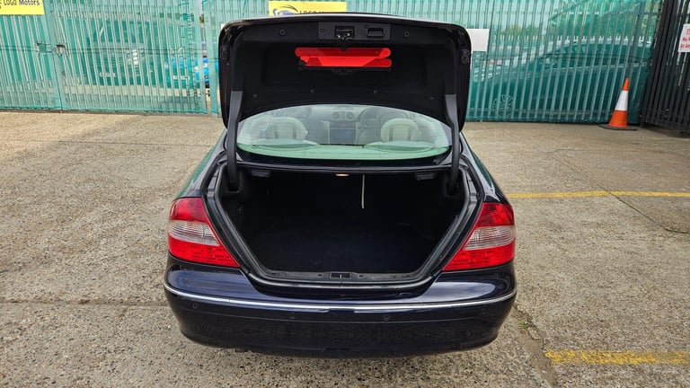 2008 Mercedes-Benz CLK 3.0 CLK320 CDI Elegance 7G-Tronic 2dr COUPE Diesel Automatic
