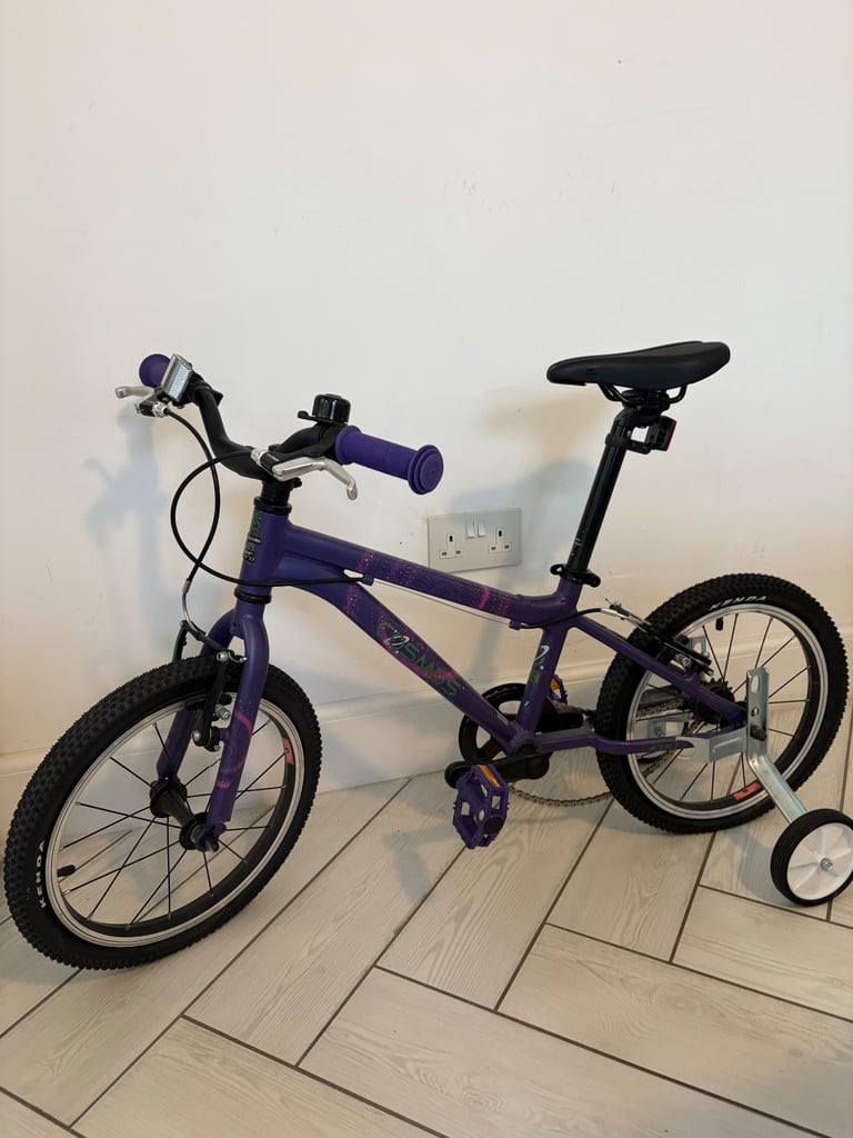 Halford’s Carrera Cosmos Kids Bike - 16" Wheel - Purple for ages 5-9 