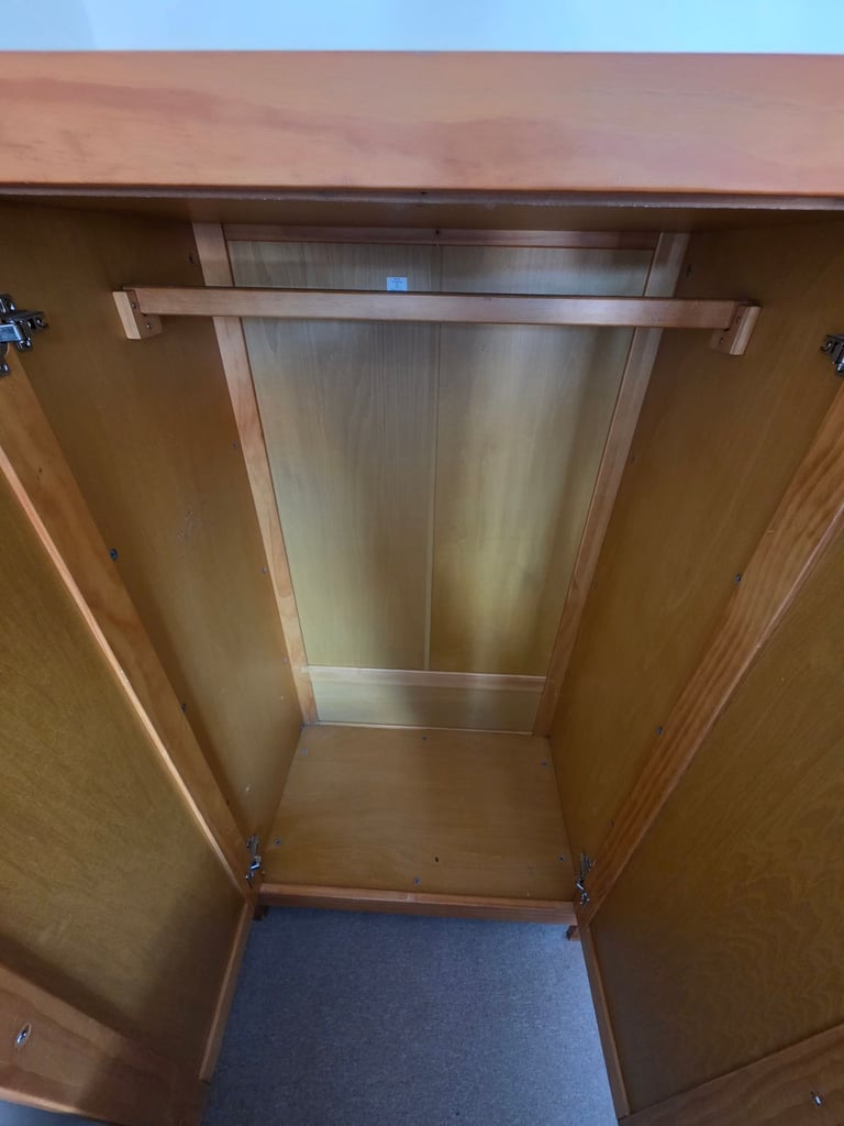 Mamas & Papas Vico Wardrobe – Used Condition