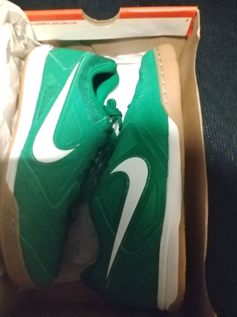 image for Brand new NIKE GATO TRAINERS SIZE 9 £60