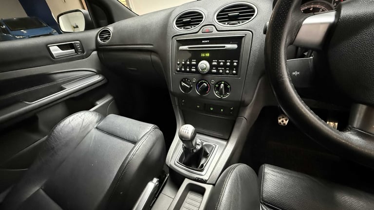 2006 Ford Focus 2.5 ST-3 3dr Hatchback Petrol Manual