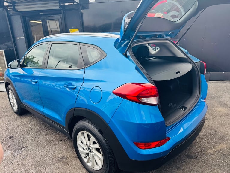 2016 Hyundai TUCSON 1.7 CRDi Blue Drive SE Nav 5dr 2WD ESTATE Diesel Manual