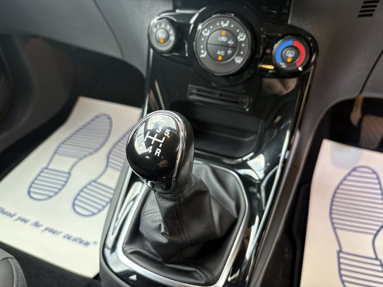 FORD FIESTA 1.25 Zetec 2017