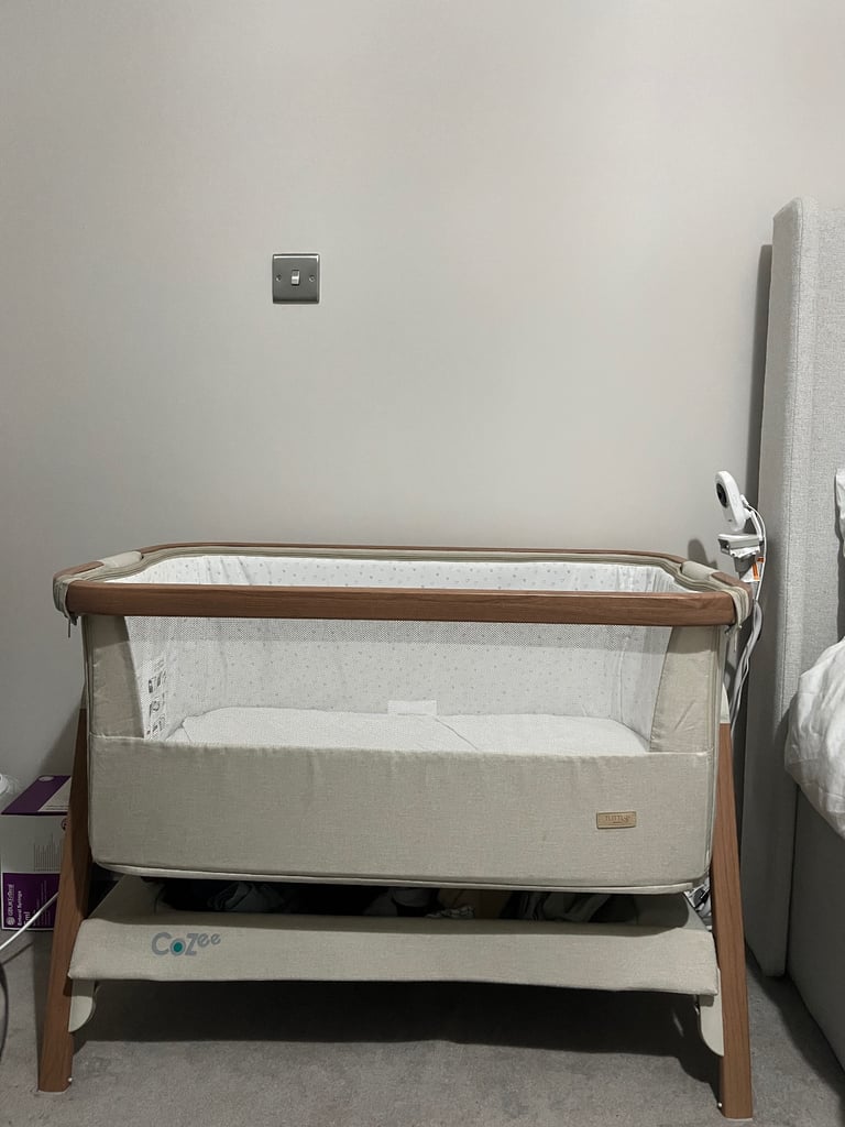 Tutti Bambini Bedside Crib - Like New