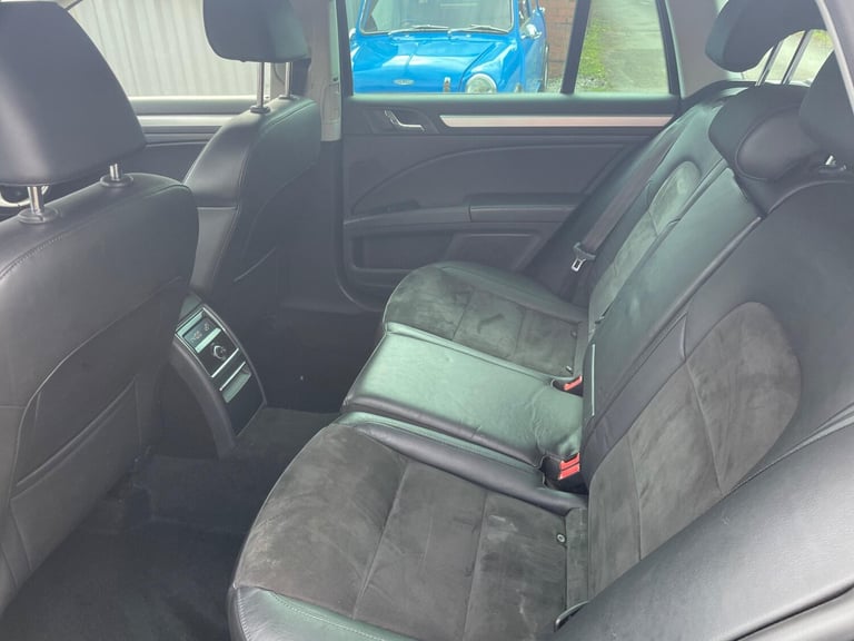 2014 Skoda Superb 2.0 TDI CR 140 SE Business 5dr ESTATE DIESEL Manual