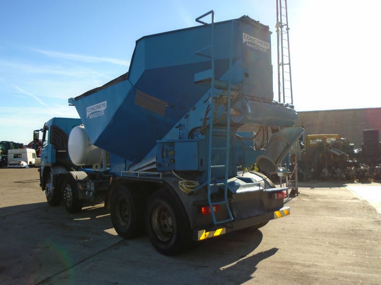 2004 VOLVO FM12 VERSION 2 CONCRETE MIXER