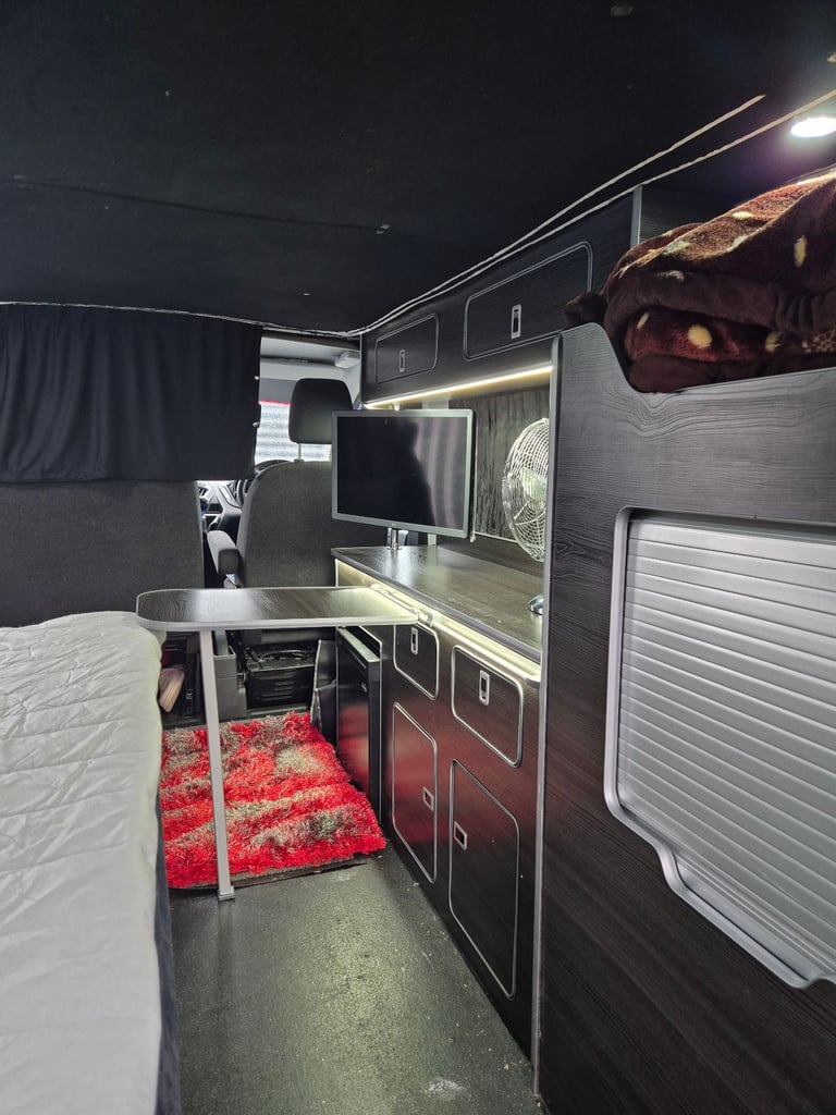 Ford, TRANSIT CUSTOM, Panel Van, 2017, Manual, 1996 (cc)