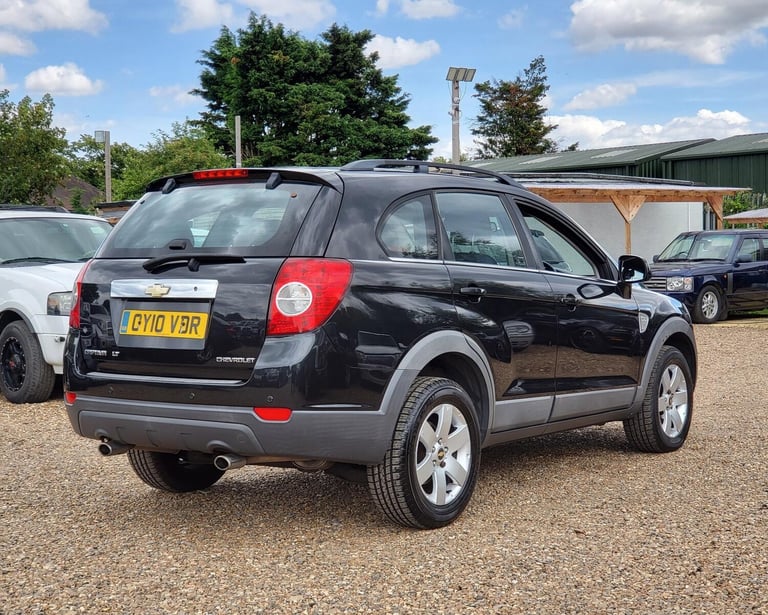 2010 CHEVROLET CAPTIVA 2.0 VCDi LT 5 DOOR 7 SEATER AUTOMATIC BLACK