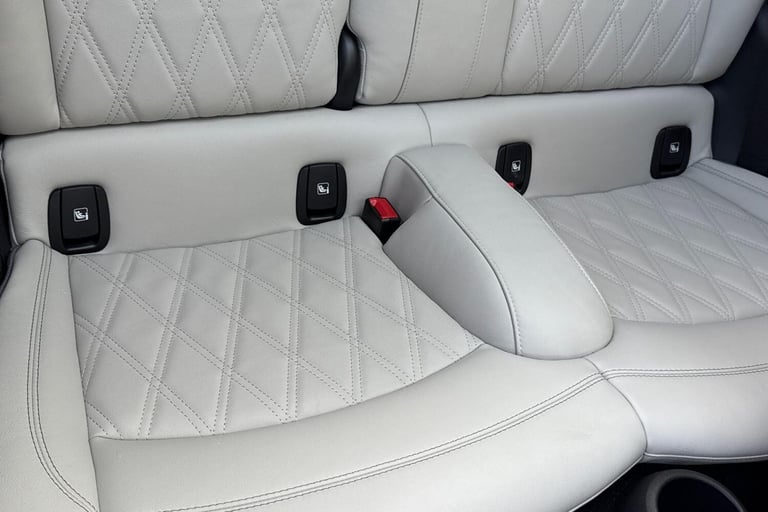 2022 MINI Hatch 1.5 Cooper Exclusive Hatchback 3dr Petrol Steptronic Euro 6 (s/s) (136 ps) HATCHB...