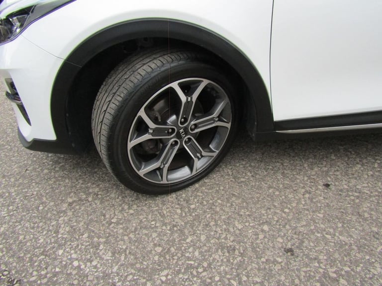 2021 21 KIA XCEED 1.0 T-GDI 3 SUV 5DR PETROL MANUAL EURO 6 (S/S) (118 BHP)