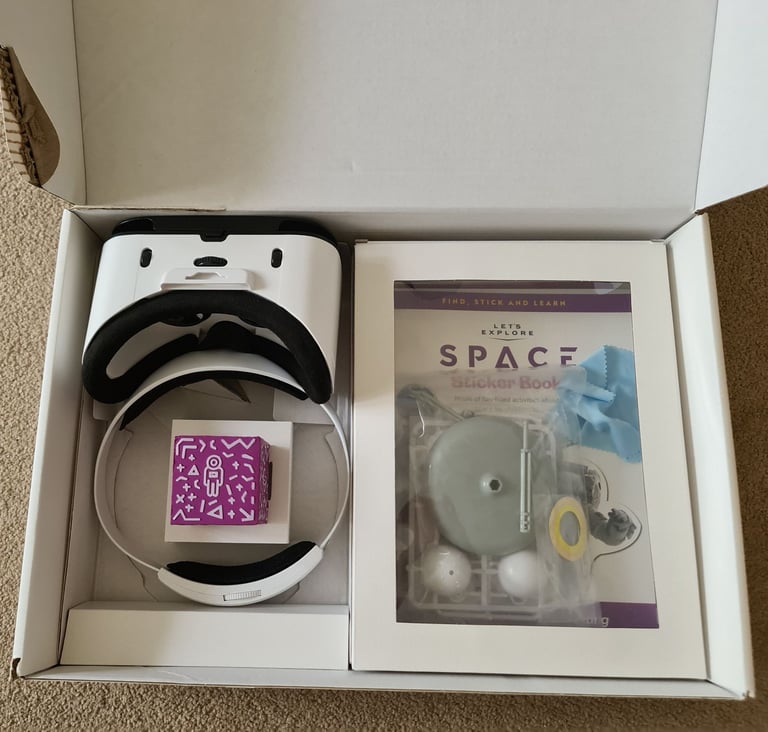 VR headset Solar System | in Sketty, Swansea | Gumtree