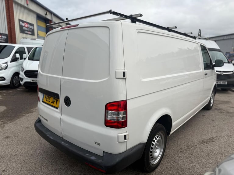 2015 Volkswagen Transporter 2.0 TDI 102PS Startline Van PANEL VAN DIESEL Manual