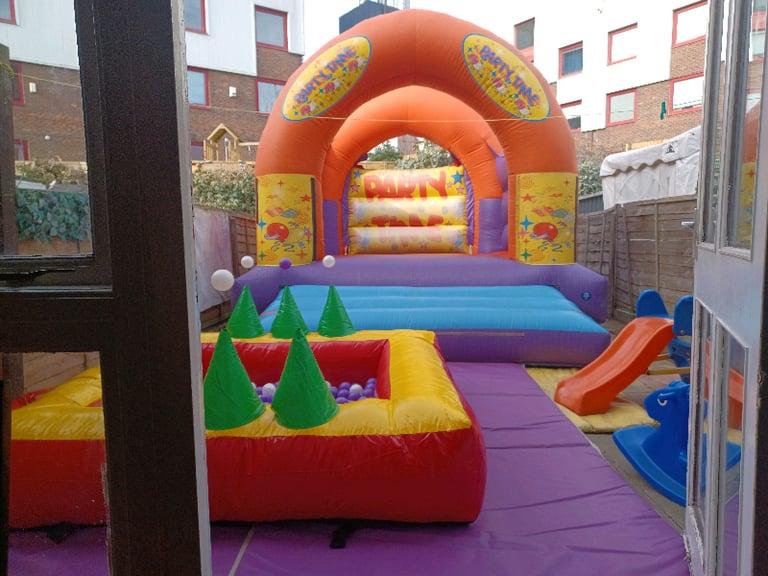 Bouncy castle Candy Floss Popcorn slush chocolate fountain hire hotdog