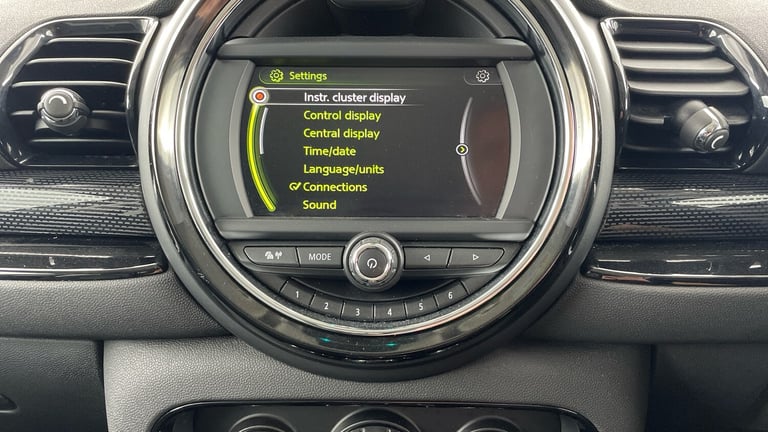 2017 MINI Clubman 1.5 Cooper 6dr Auto Petrol Estate Estate Petrol Automatic