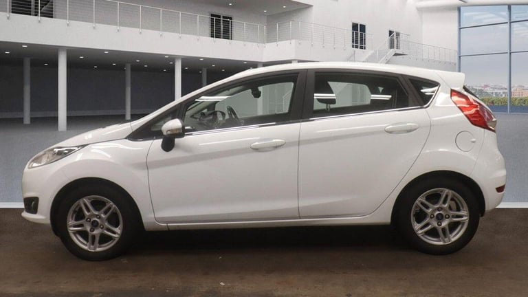 2013 Ford Fiesta 1.0 EcoBoost Zetec 5dr HATCHBACK PETROL Manual