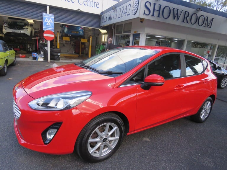 2018 Ford Fiesta 1.0T EcoBoost Zetec Euro 6 (s/s) 5dr HATCHBACK Petrol Manual