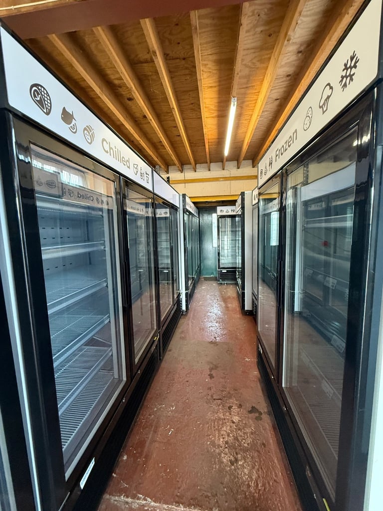 Commercial upright fridge or freezer display for shop cafe supermarket 
