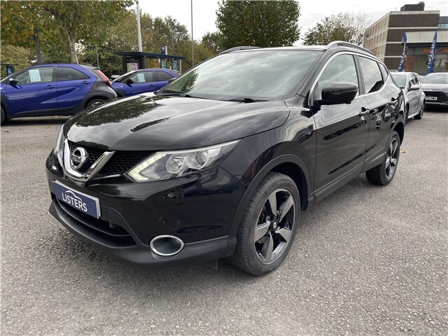 2017 Nissan Qashqai 1.6 DiG-T N-Connecta 5dr Hatchback Petrol Manual