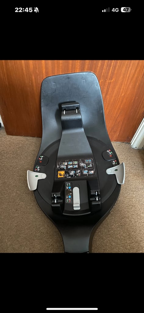 image for Maxi cosi family isofix 360