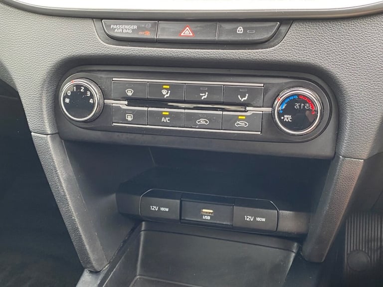 2022 Kia XCeed 1.0 T-GDi 2 SUV 5dr Petrol Manual Euro 6 (s/s) (118 bhp) HATCHBACK Petrol Manual