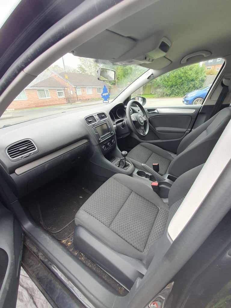 Volkswagen, GOLF, Hatchback, 2012, Manual, 1197 (cc), 5 doors