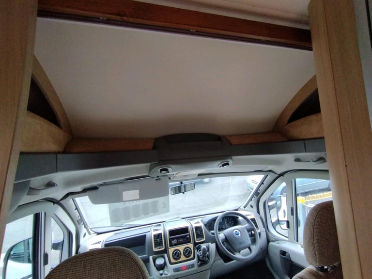 Bessacarr E460 2 berth  DIESEL MANUAL 2007/57