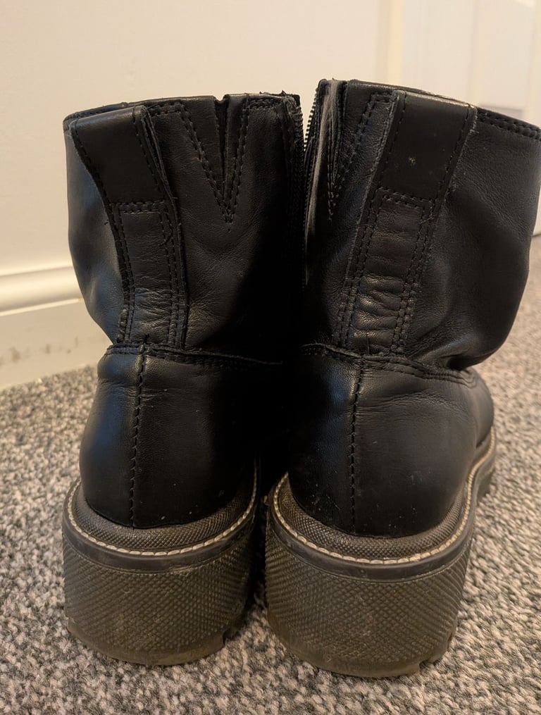 Black leather boots 