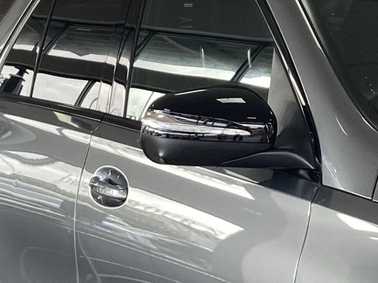 2024 Mercedes-Benz GLE 400e 4Matic Urban Edition 5dr 9G-Tronic SUV Plug-In Hy Automatic