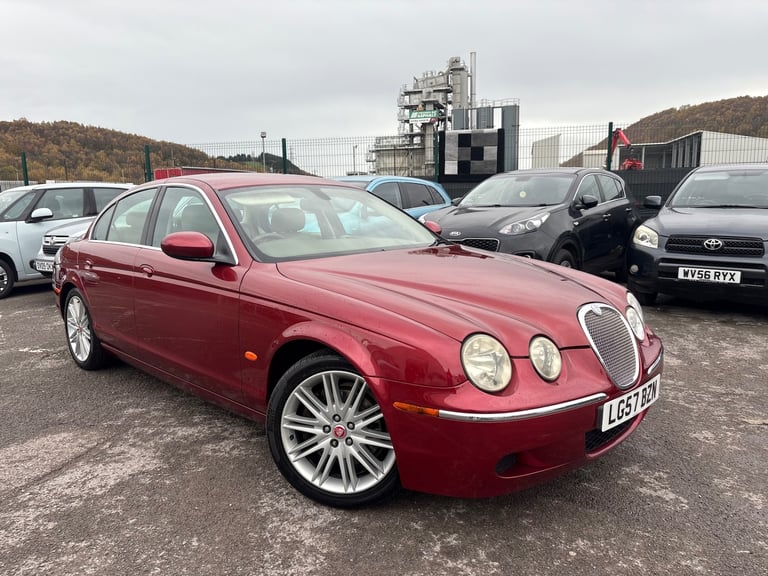 2007 Jaguar S-Type 2.7d V6 SE 4dr Auto - 21 Service Stamps - Superb condition -  SALOON Diesel Au...