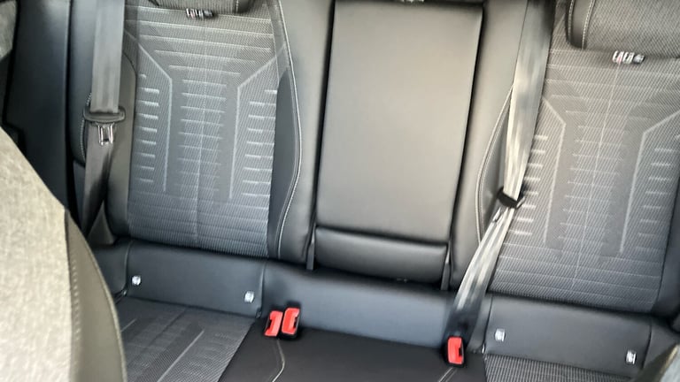 2025 Peugeot 3008 73kWh GT SUV 5dr Electric Auto (210 ps) SUV Electric Automatic