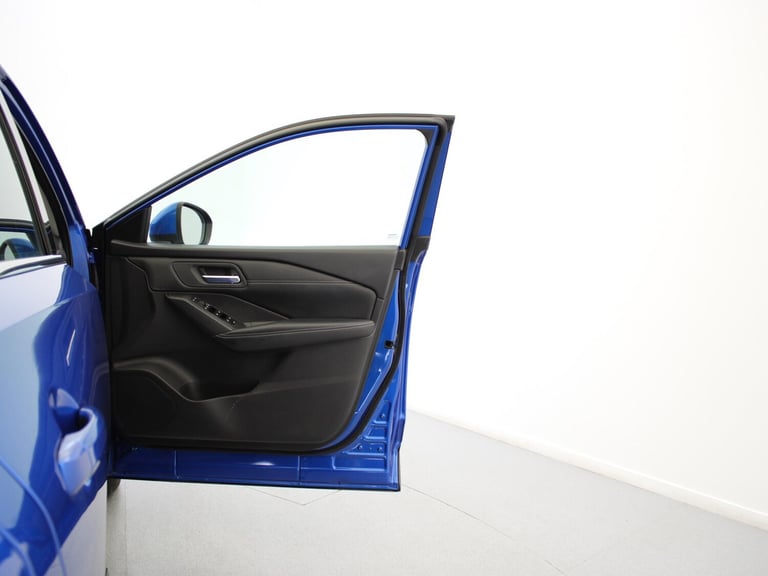 2022 Nissan Qashqai 1.3 DiG-T MH 158 Acenta Premium 5dr Xtronic Crossover/SUV PETROL Automatic