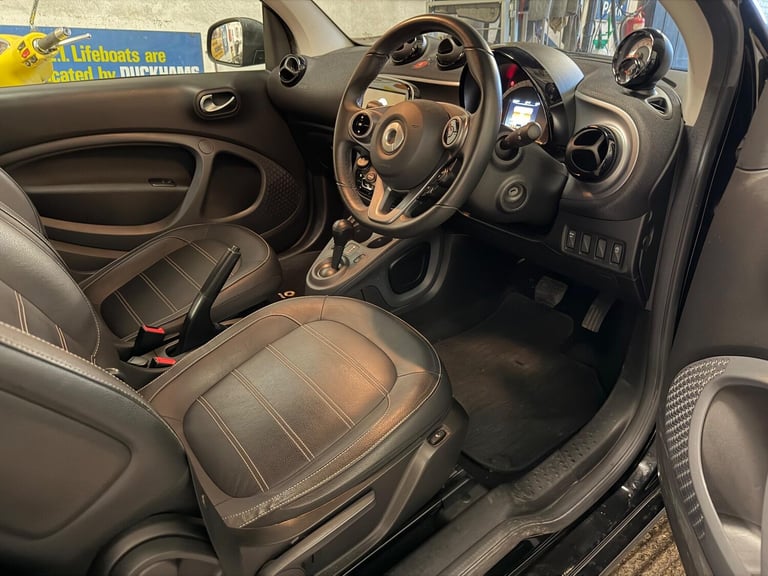 2018 smart fortwo 1.0 Prime Premium 2dr Auto COUPE PETROL Automatic