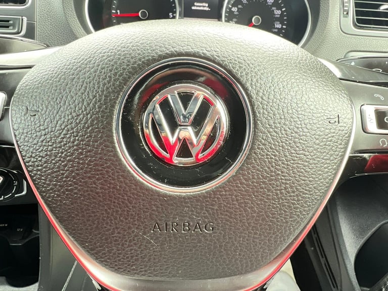 2015 Volkswagen Polo 1.4 TDI BlueMotion Tech SE Euro 6 (s/s) 5dr Diesel