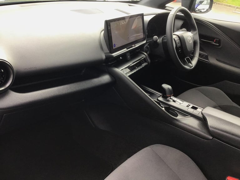 2024 Toyota C-HR 2.0 VVT 13.6kWh Design CVT Euro 6 (s/s) 5dr HATCHBACK Petrol/Electric Hybrid Aut...