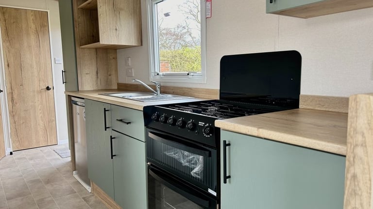Own a caravan, Change your life today - Kent, Isle of Sheppey