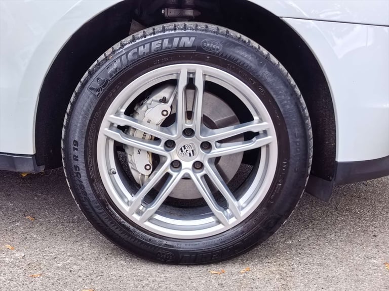 2015 Porsche Macan 3.0 Macan S D Semi-Auto 4WD 5dr SUV Diesel Automatic