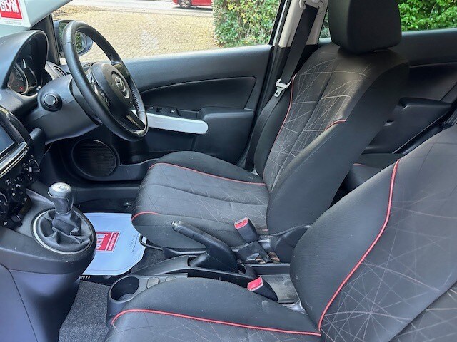 2014 Mazda Mazda2 1.3 Sport Colour Edition 5dr HATCHBACK Petrol Manual