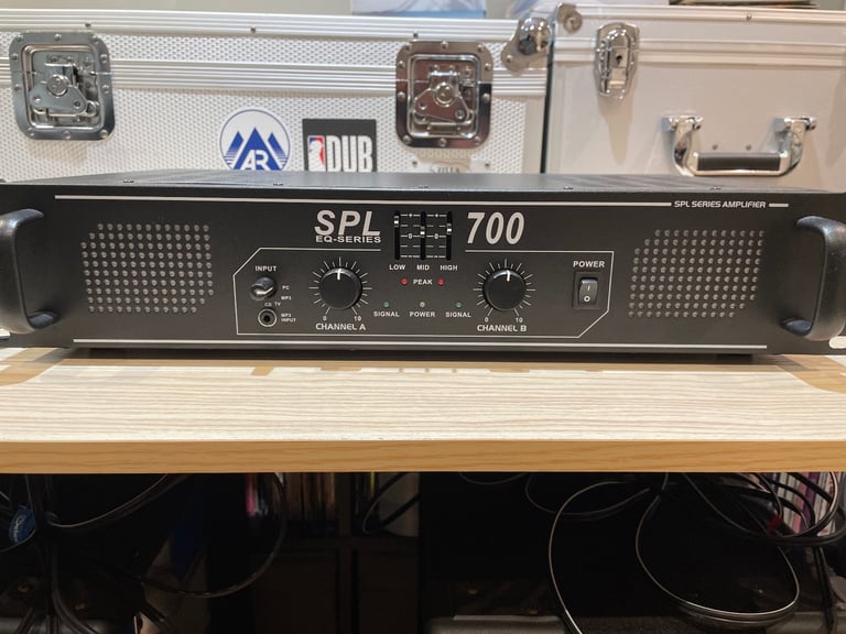 image for Amplifier and speakers set 