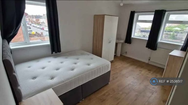 1 bedroom in Bramford Road, Ipswich, IP1 (#2538517)