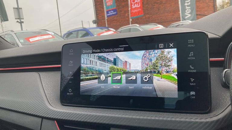 2025 Skoda Kamiq 1.0 TSI Monte Carlo Edition 5dr DSG Petrol Hatchback Hatchback Petrol Automatic