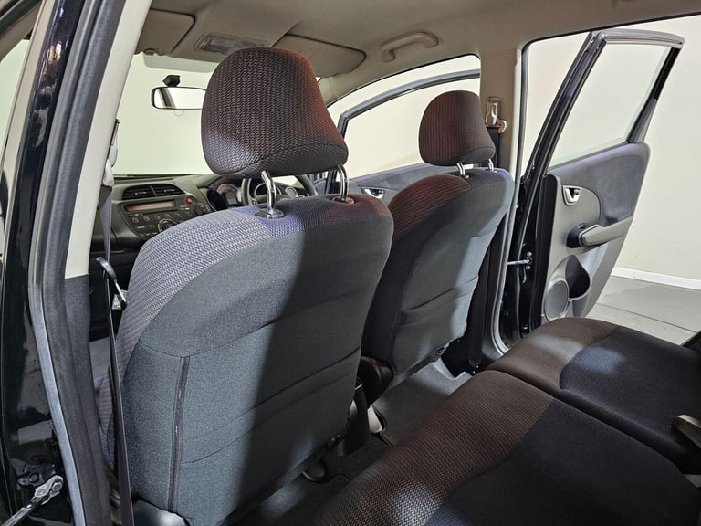 2011 Honda Jazz 1.4 i-VTEC ES CVT Euro 5 5dr HATCHBACK Petrol Automatic