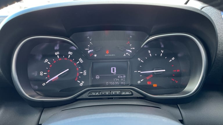 2022 Citroen C3 Aircross 1.2 PureTech 110 Shine Plus 5dr MPV PETROL Manual