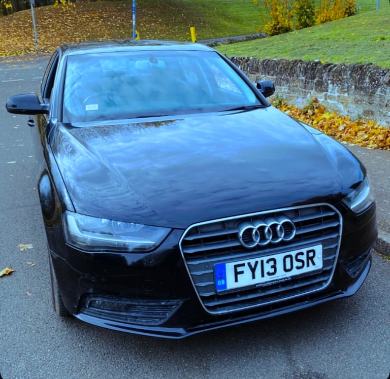 Audi A4 AUTOMATIC satnav heats seats runs like a new 