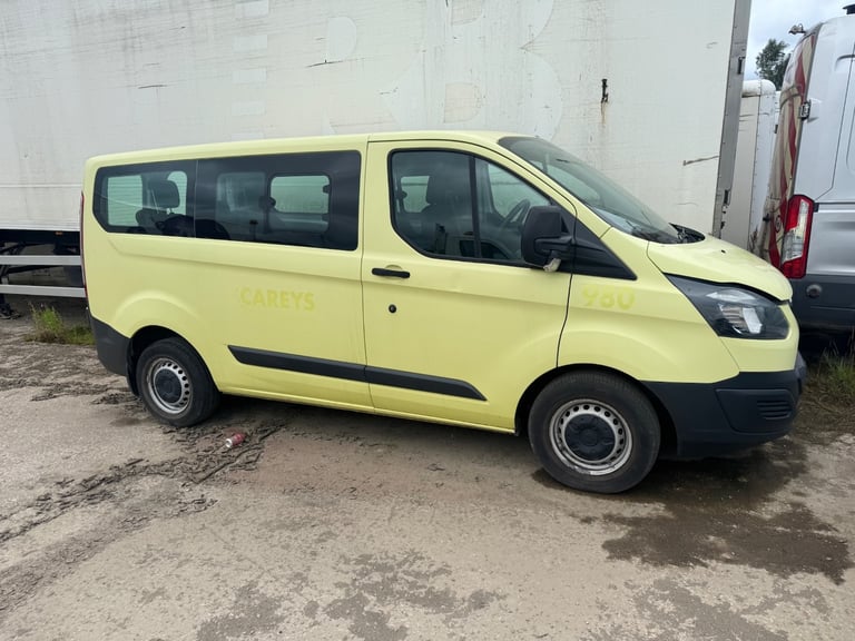 2017 FORD TRANSIT CUSTOM SWB 9 SEATER BUS A/C NON RUNNER PRICE IS PLUS VAT 