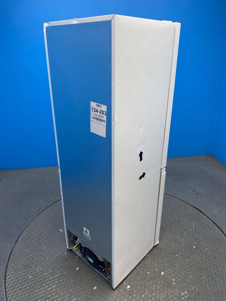 Comfee RCB169WH2 174 Litre Combi Low Frost Fridge Freezer