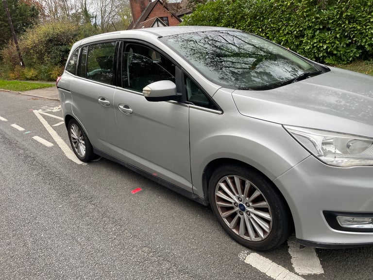 Ford, GRAND C-MAX, low miles MPV,7 seater , Manual, 999 (cc), 5 doors