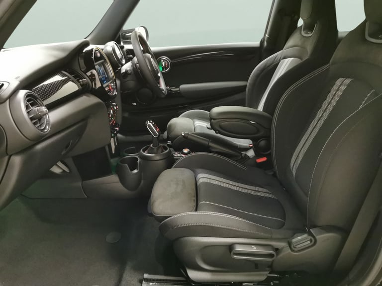 2020 MINI Hatch 2.0 Cooper S Sport Hatchback 3dr Petrol Steptronic Euro 6 (s/s) (192 ps) -  Hatch...